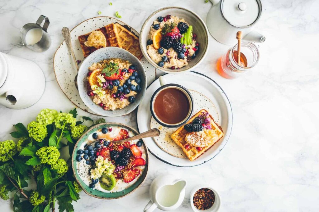 Yummy Breakfast Ideas Brooke Lark HlNcigvUi4Q Unsplash Min Min 1024x683