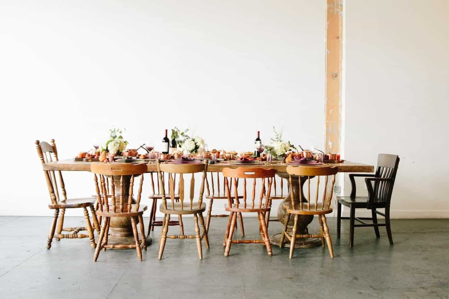 Table Decor Brooke Lark LCLXITUUOPU Unsplash Min Edited